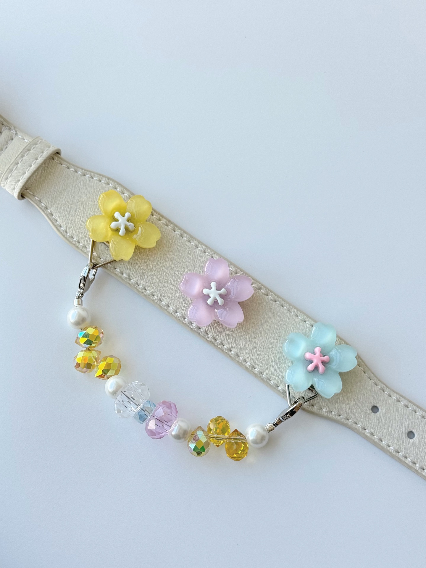 Pastel Drop Jewel Pet Collar · view 100259-02