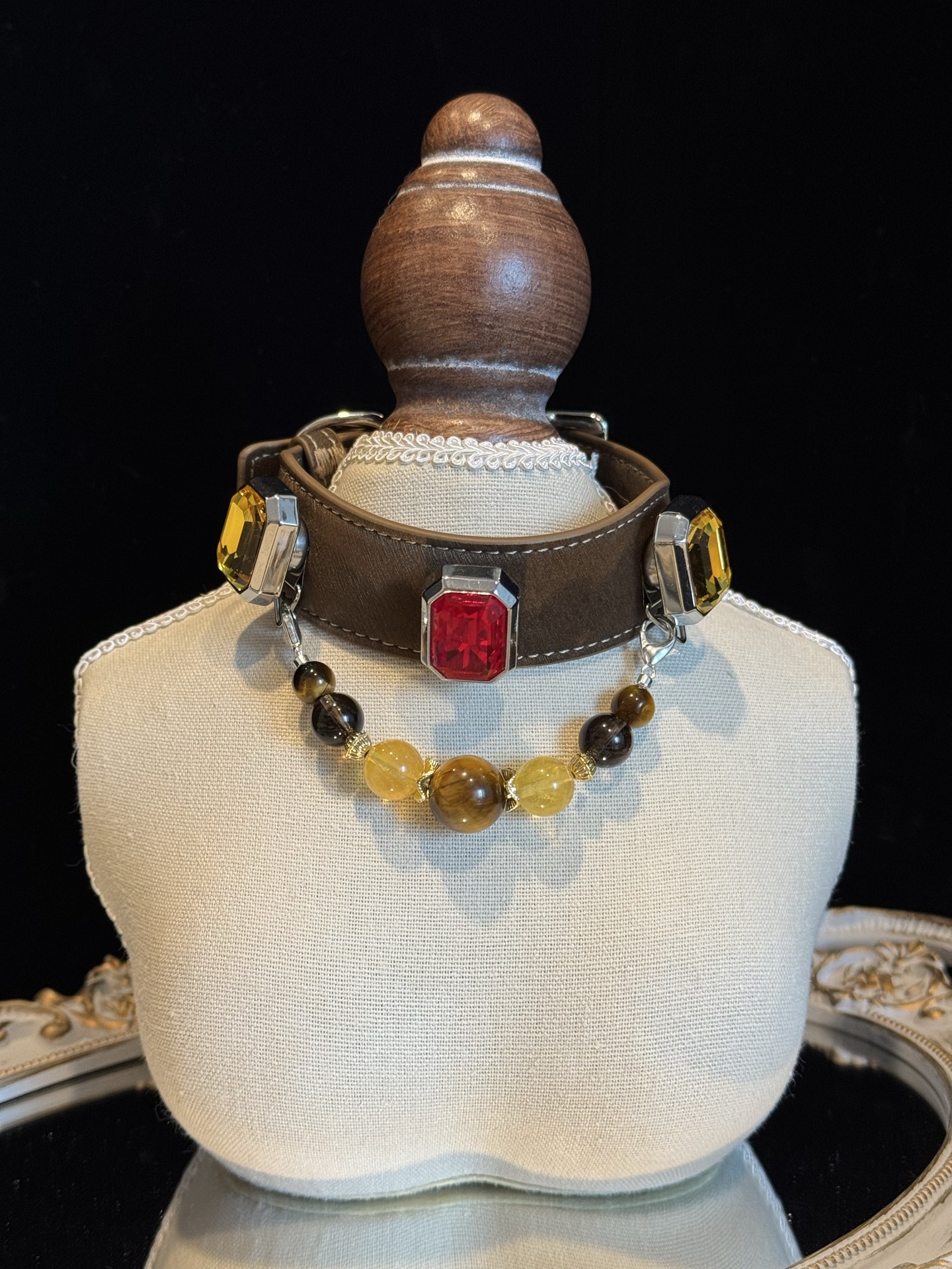 Golden Tiger Pet Collar · view 100278-03