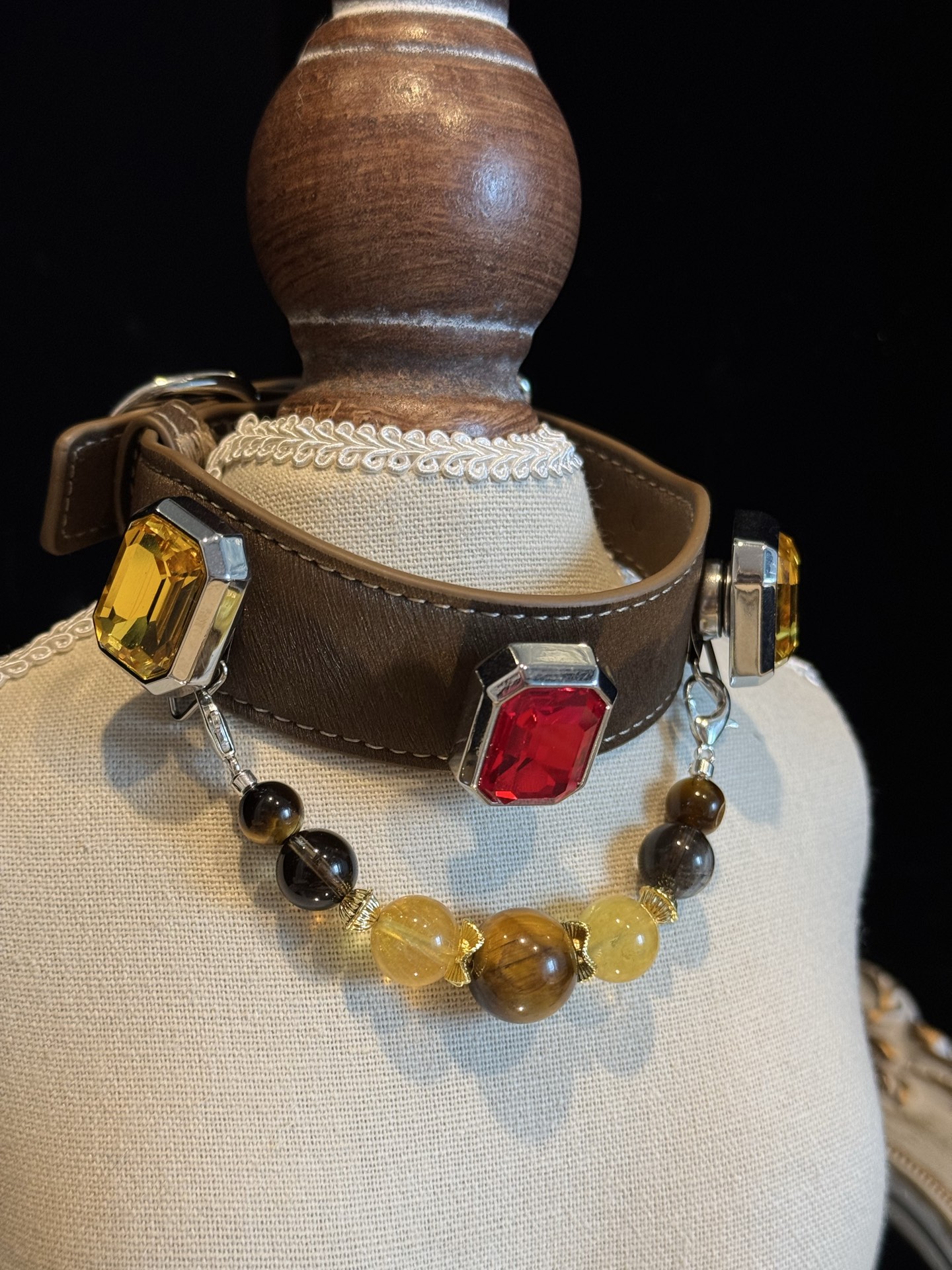 Golden Tiger Pet Collar · view 100278-04