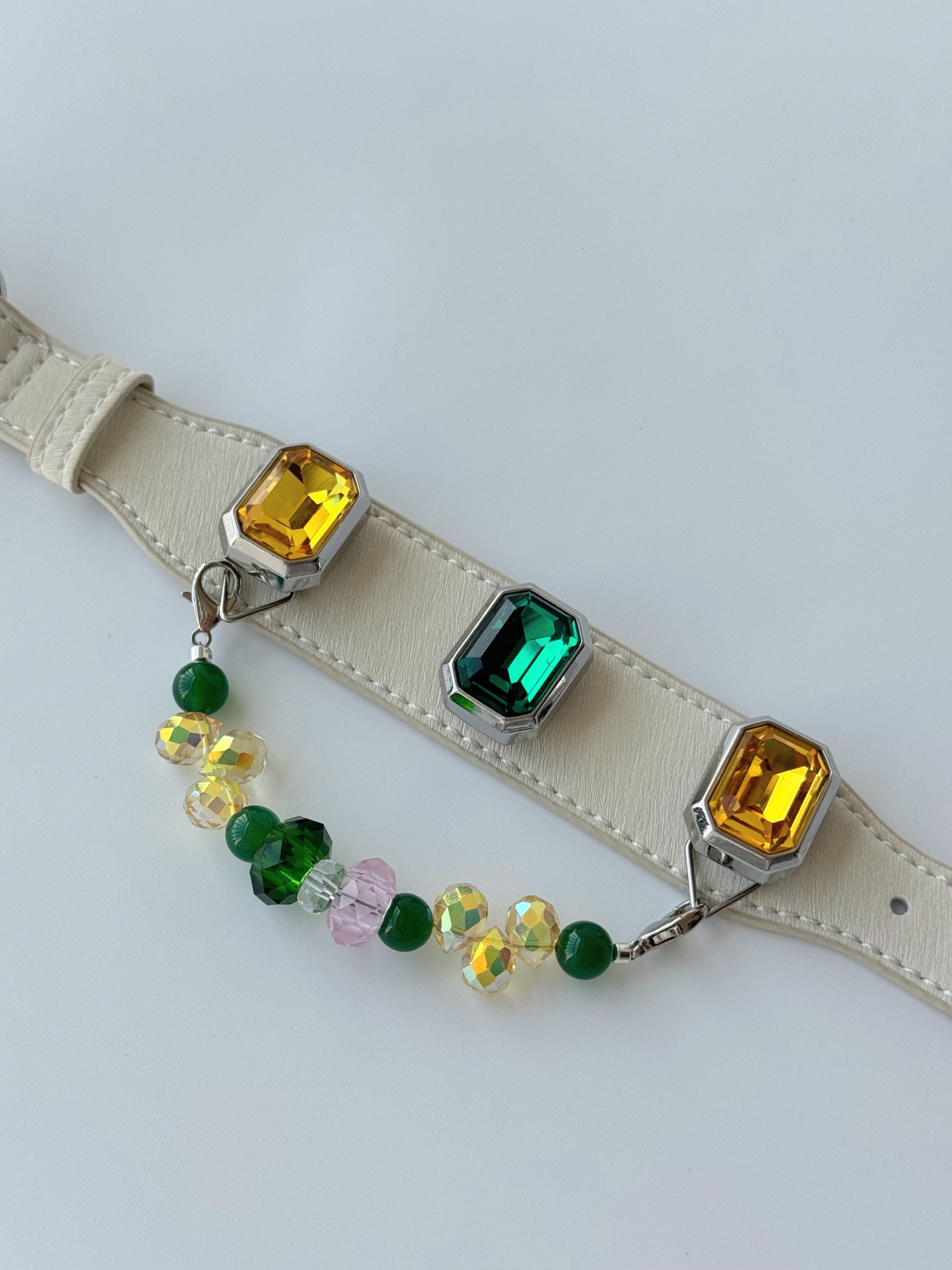 Green Blush Jewel Pet Collar · view 100293-03