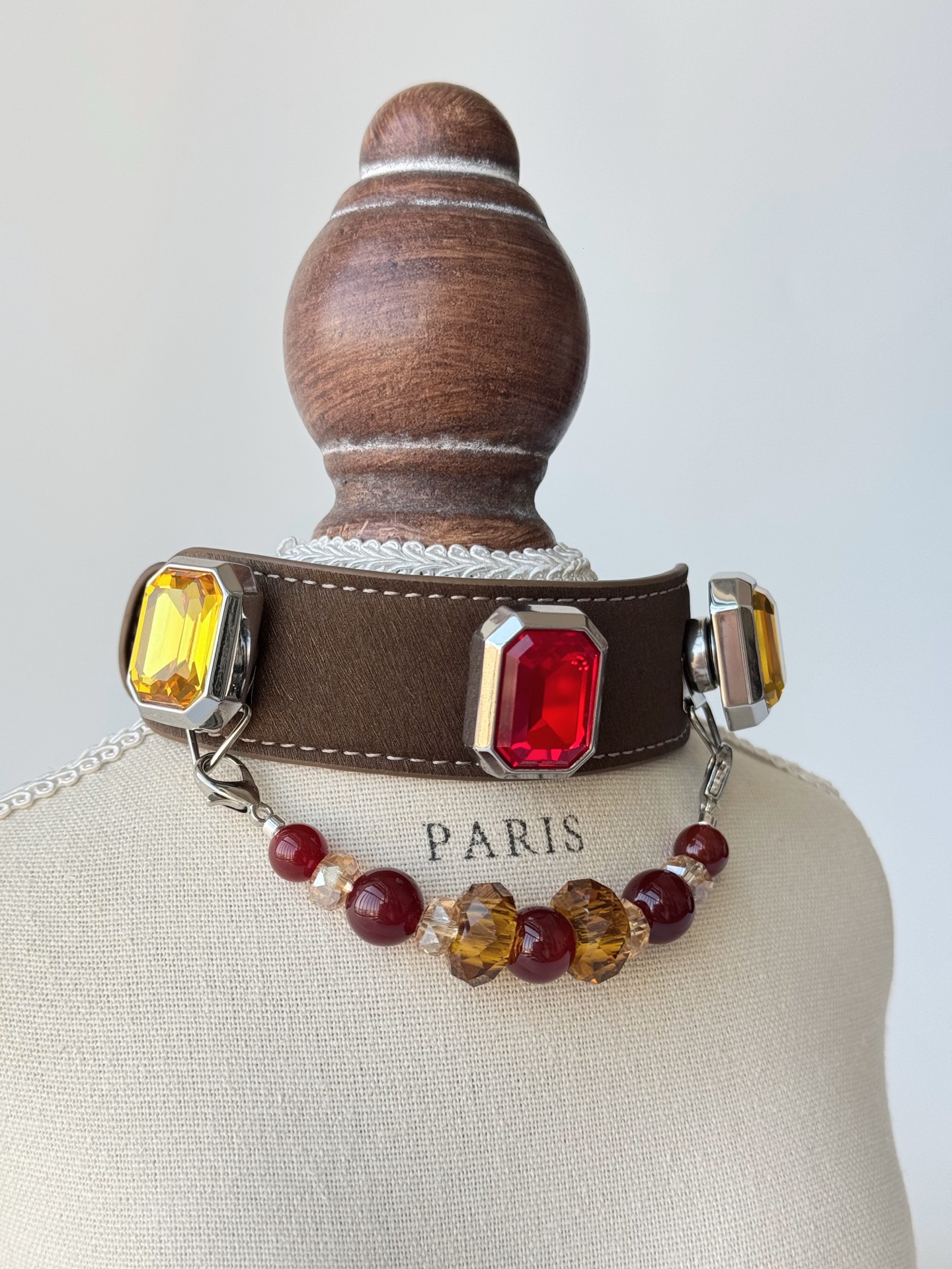 Amber Cherry Pet Collar · view 100297-02