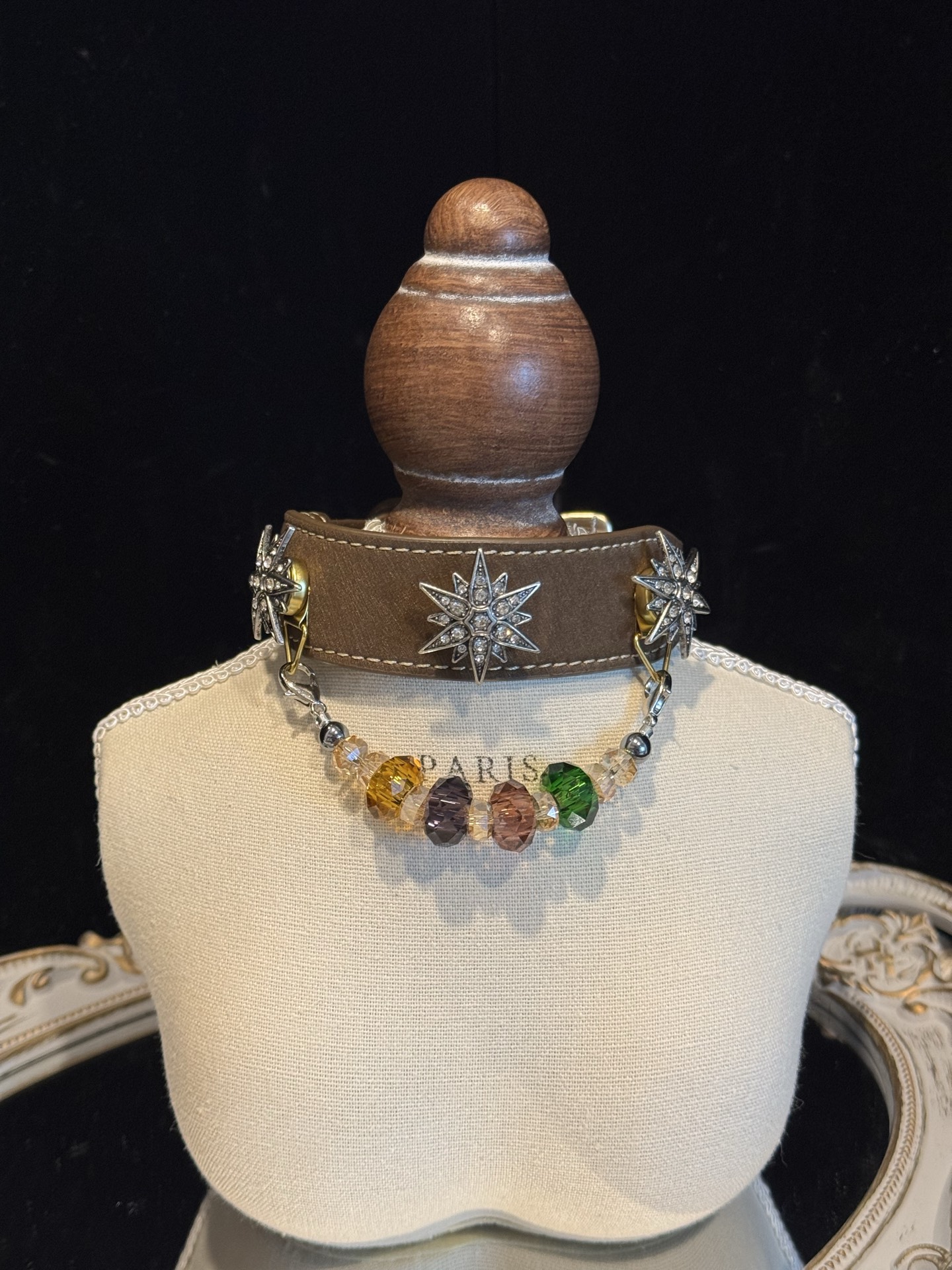Jewel Garden Pet Collar · view 100327-02