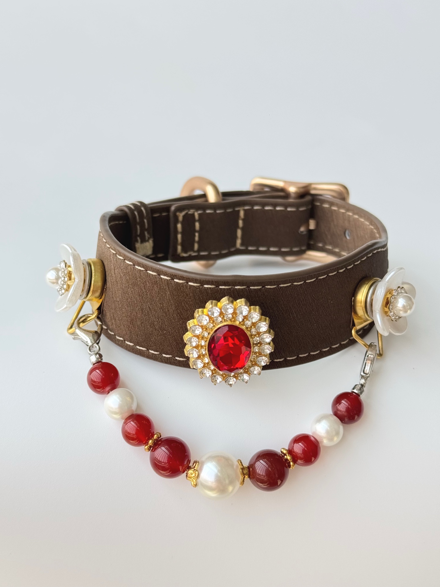 Crimson Pearl Pet Collar · view 100337-03