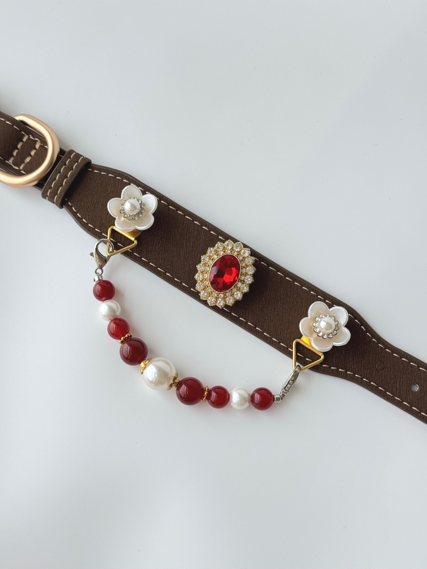 Crimson Pearl Pet Collar · view 100337-04