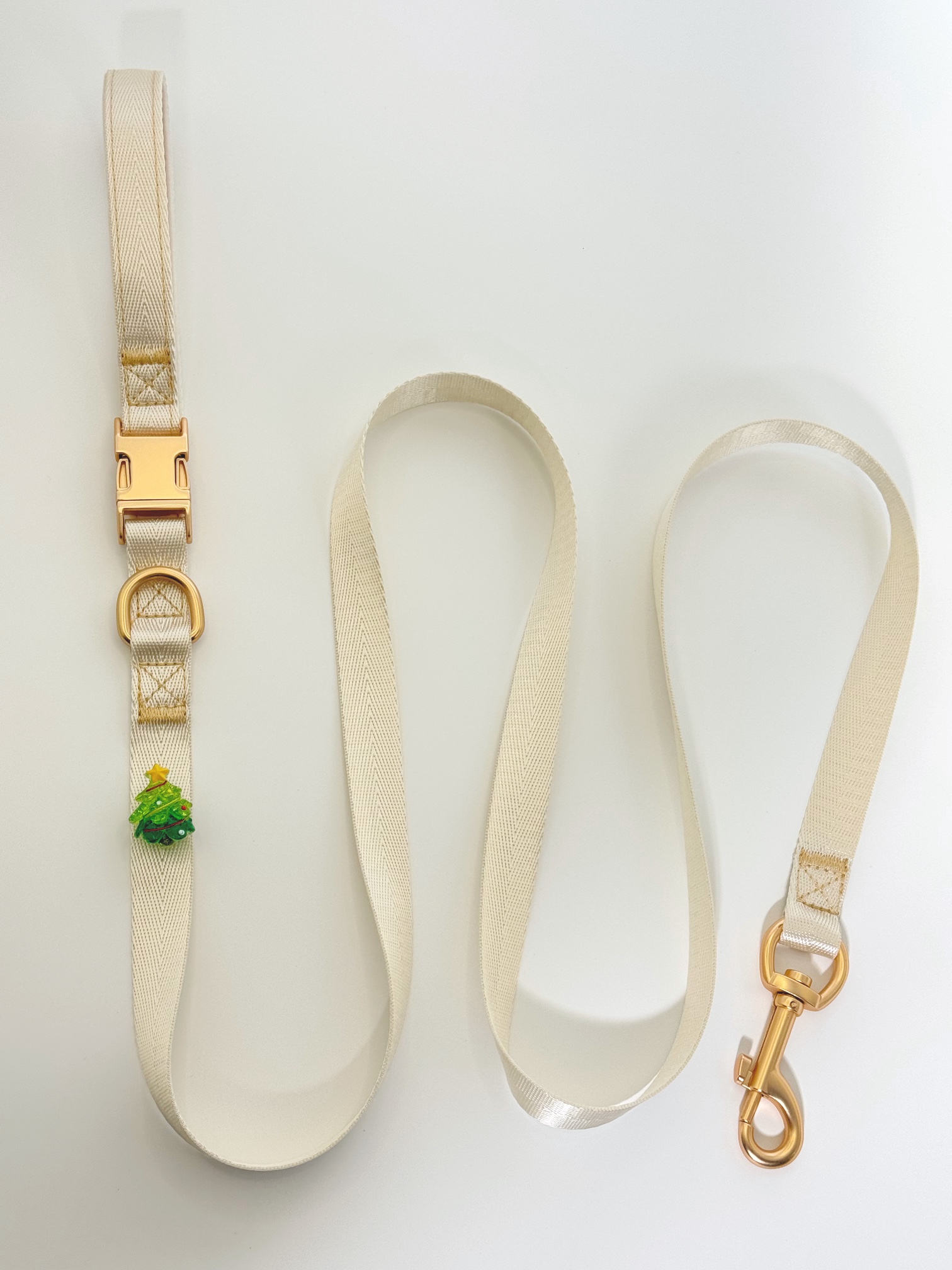 Christmas Evergreen Pet Collar · view 100373-06