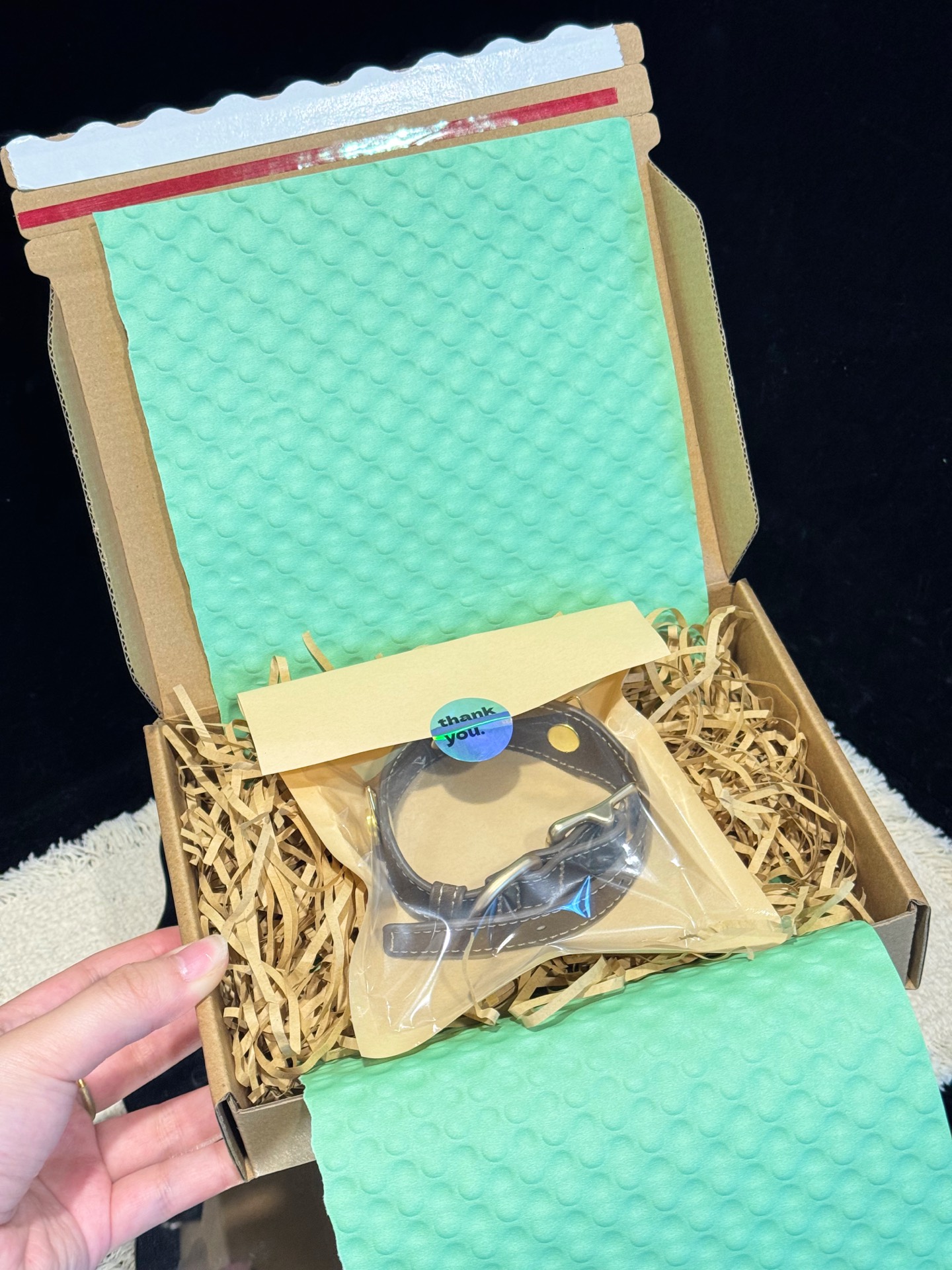 Gift Packaging Options · view 100381-02