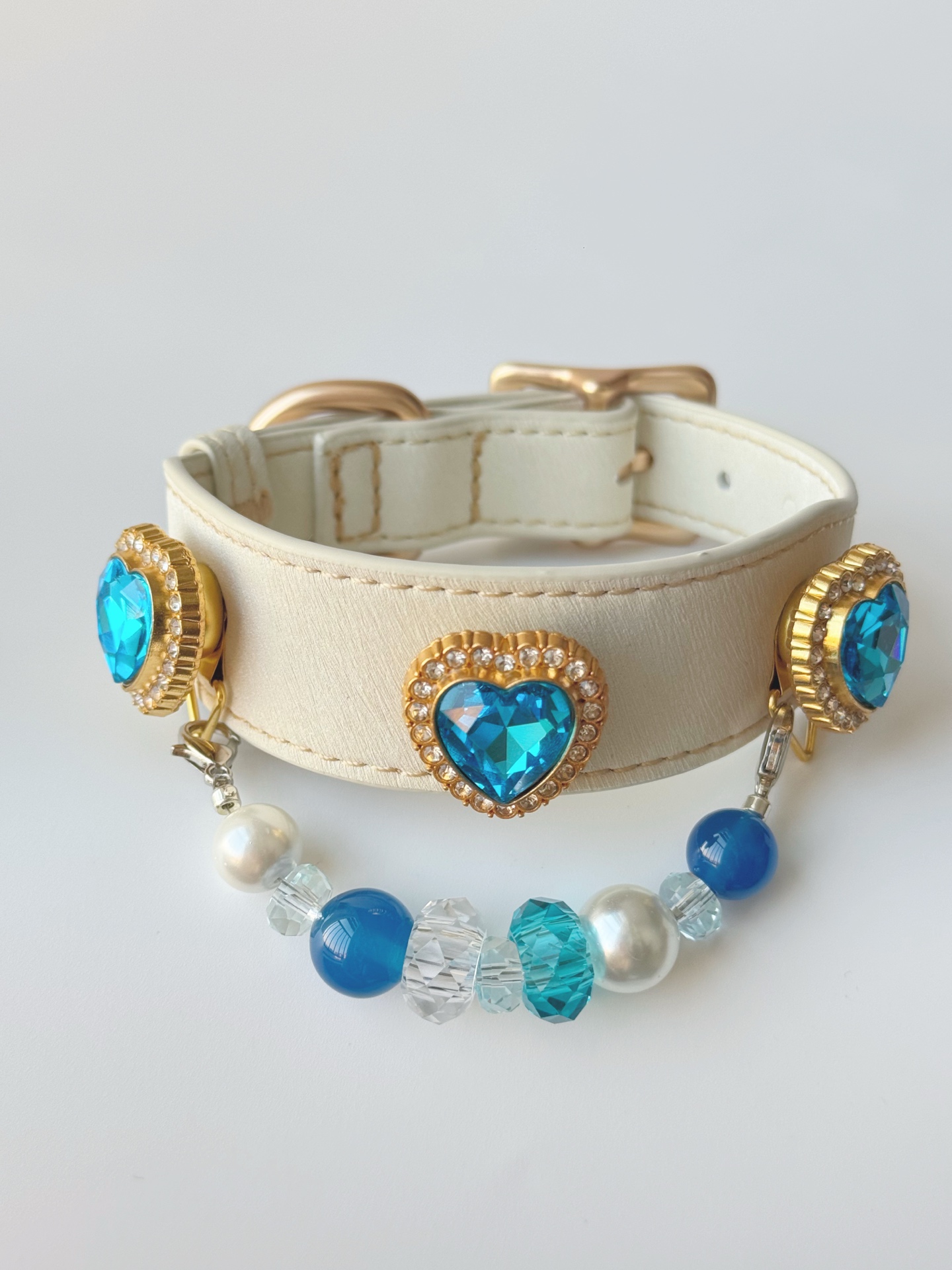 Ocean Heart Pearl Pet Collar · view 100388-03